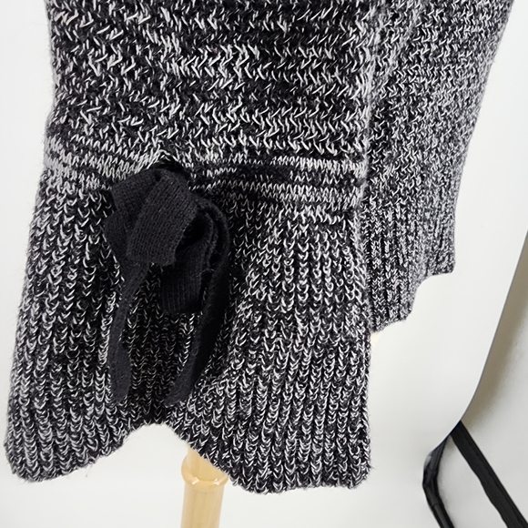 Loft Bow Statement Sleeve Sweater Cotton Round Neck Marled Black Knit Large - Picture 7 of 14